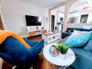 Heart of San Diego-Walk Score 82-Backyard -BBQ-HBO - 7