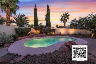 Luxury Vegas Escape,Pool, Playroom & Mtn Views - 9