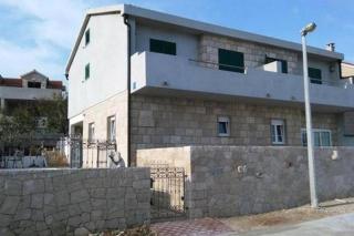 Family-friendly apartments with swimming pool Povlja, Brac - 24248 - 8