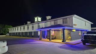 Budgetel inn & Suites - 9