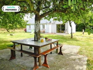 Chalet near Mont St Michel & Nature Trails - 0