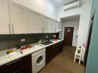 1 bdrm apartment in Old Town - 4