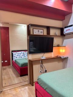 Studio and 1 Bedroom Unit at Riri's Condotel, The Loop Tower - 7