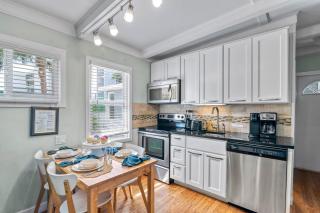 Palm Shade Cottage - 606A - 2