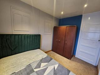 Home at Richmond - Conifer Crescent - 2