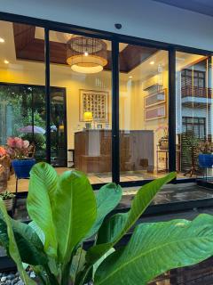 The Choice Hotel - Adults Only - 1