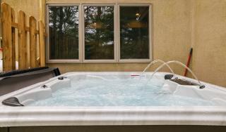 Harmony Haven Walk To Golf Large Deck Hot Tub - 8