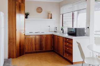 Beachfront Oasis - 9