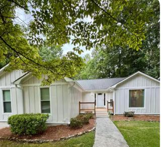 Modern Luxe Retreat near Braves Fast WiFi and Parking - 9