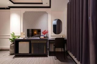 Milestone Premium Boutique Hotel - 6