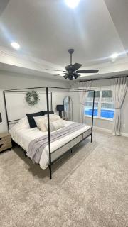 Pensacola Retreat w/ Saltwater Pool+ Beach & Shops - 1