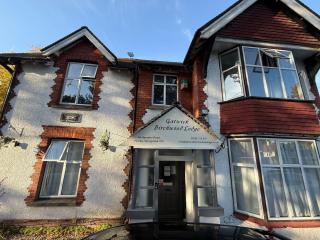 The Birchwood Lodge - 9