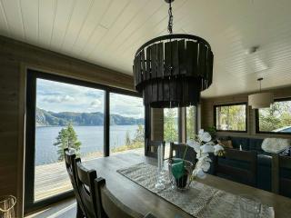 Panoramic Cabin By Lake Lundevannet - 3