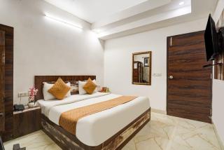 Hotel Aerotech Near Delhi Airport - 0