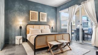 Designer Desert Escape w Pool Spa Outdoor Dining at The Riley by AvantStay - 4
