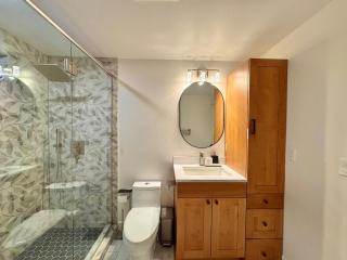 The Grove - A Family Friendly Modern Studio in Portland-Beaverton-Hillsboro - 4