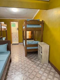 SandGrizz Tourist Inn - 3