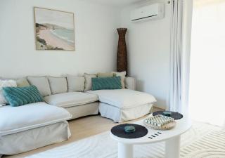 Renovated Family Retreat Pet Friendly - 0