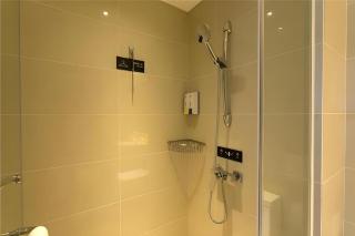 City Comfort Inn Xinfeng High-speed Railway West Station Yingbin Avenue - 1