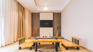 Atour Hotel Huzhou Changxing Changhai Road - 6