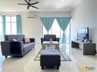 Taiping Crystal Creek Condo Pool Gym Netflix 8-9PAX - 7