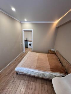 Назарбаева 77 - 5