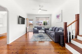 Barronstown - Pet Friendly with Fire Pit - 9