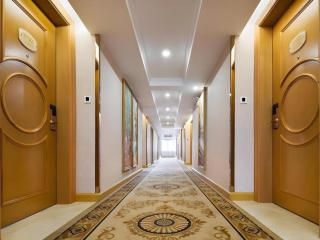 Vienna Hotel Guangdong Huidong Herung Pedestrian Street - 8