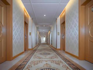 Vienna Hotel Guangdong Zhaoqing Sihui Center Jade Expo Market - 5