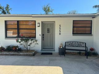 Amenity Palace- Pool Table- Fishing Poles - 4