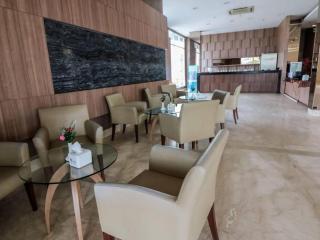 Hotel 61 Medan - 8