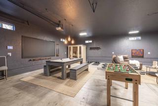 Peak Pursuit Jacuzzi, Sauna, Game Room, Renovated - 9