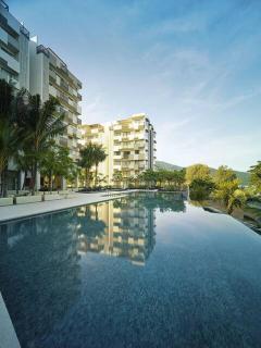 By The Sea Cozy Beachfront Home Side Seaview333A - 8