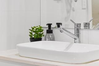 Sleek & Comfortable Double Room at Revesby with Shared Amenities - 6