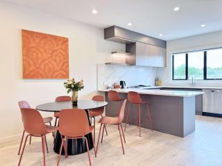 Perfect Holiday House 4 Beds In Greenlane - 5
