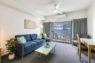 Darwin City Centre Apartment Pool & Gym - 1