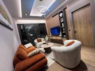 The Diamond In City Luxury Suites By ZENORA Living - 4