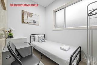 Sleek & Comfortable Single Room at Revesby with Shared Amenities - 0