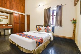 FabExpress Royal Baga Residency - 2