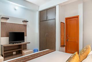 Exotic Stays Kasauli I The Woods View I Vacations I Family Groups & Events I Forest Treks I Memories Toy Train View I Serviced Apartments I Kasauli - 7