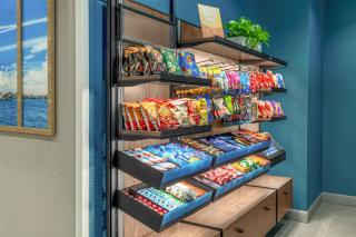 Hampton Inn and Suites Coconut Creek - 2