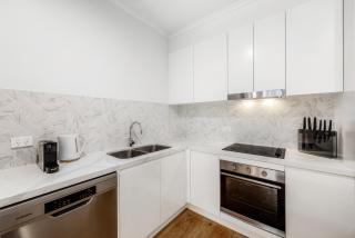 Peaceful 3BR 2BA with Parking Near Airport and CBD - 6