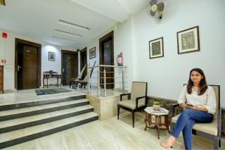 FabHotel Phoenix Hospitality Near DLF Cyber Hub & Metro, Gurugram - 6
