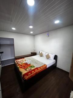 Mejhor residency and restaurant - 0