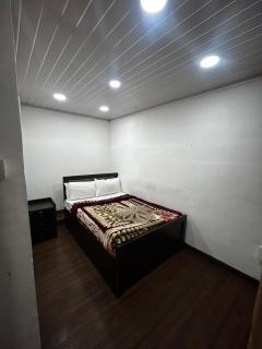 Mejhor residency and restaurant - 2