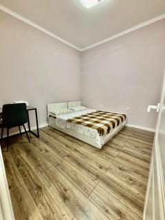 Room2 - 3