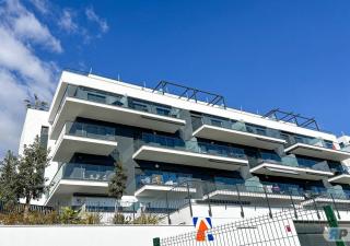 002 Orizon con terraza y vista al mar - 1