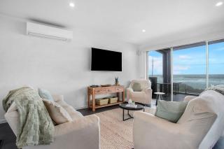 Mornington Esplanade Beachfront & Spa by RSS - 8