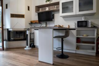 La Casa degli Sbilfs - Wi-Fi, Netflix e Garage Box , a 2 minuti dallo Zoncolan - 2