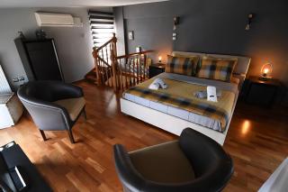 Nefeli Family House1' Modern Villa with Swimming Pool & Jacuzzi - 3
